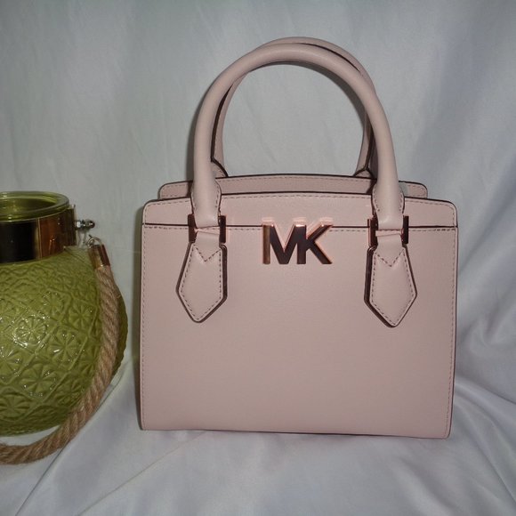 Michael Kors Handbags - Michael Kors Mott Medium Messenger Satchel